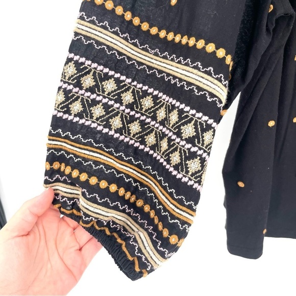 ANTHROPOLOGIE Pilcro Boho Calanthe Embroidered Puff Sleeve V-Neck Blouse Top - Picture 5 of 8